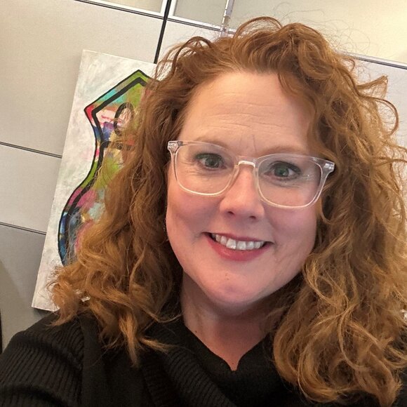 Meet your Posher, Kerry - Picture 1 of 3